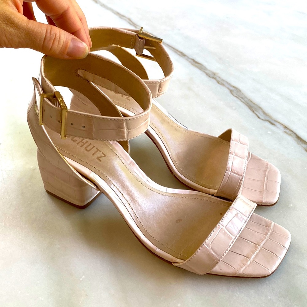 SCHUTZ PINK CROC SANDAL